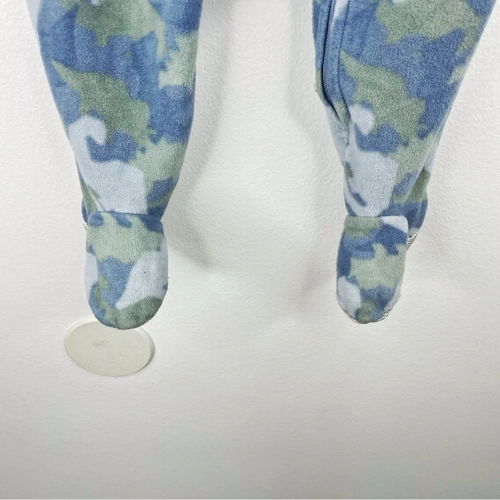 KIDS HEADQUARTERS Boys Kids Blue Dino Camo w Stegasaurus Onesie/Booties Size 12M
